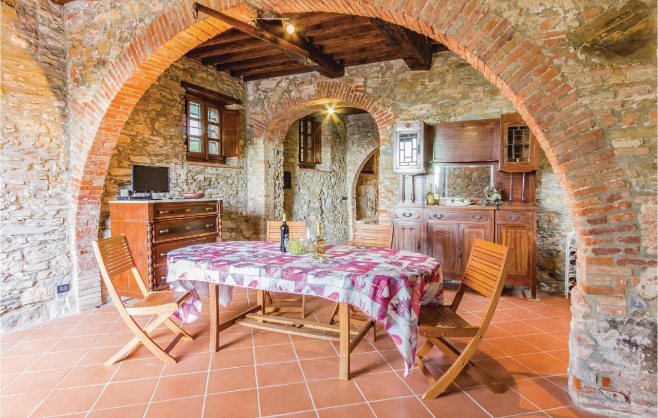 Beautiful Home In Pieve A Elici -Lu- With Kitchen Massarosa Eksteriør bilde